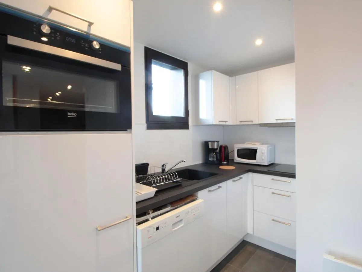 Duplex 2P/4 Avec Balcon, Wifi Et Parking Les Carroz - Fr-1-572-15 Apartment  Les Carroz d'Araches